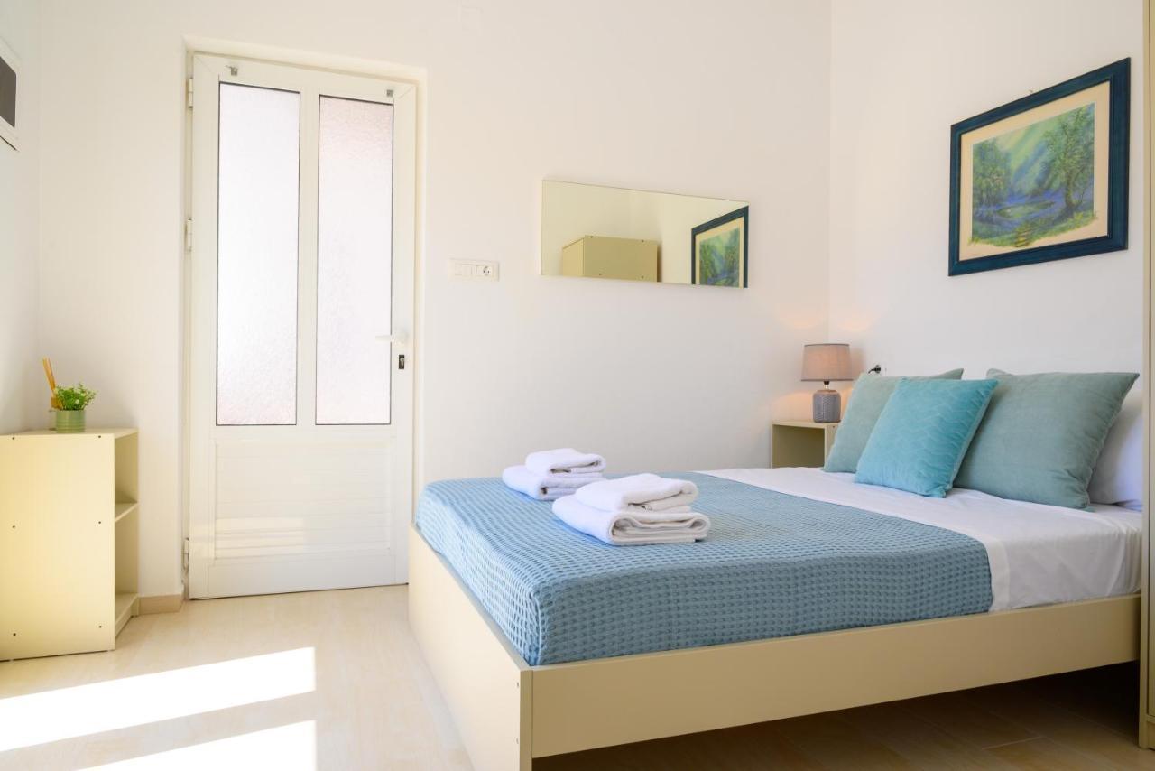 Artemis Apartment First Floor Elounda Exterior foto